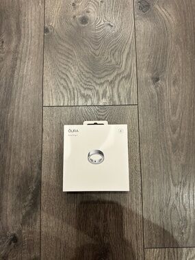 Oura Ring 4 Silver Size 6